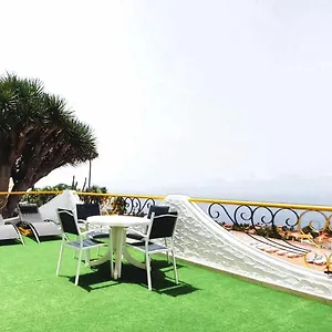 Acogedora Vivienda En Tenerife Con Vistas& Piscina , Tacoronte Spain
