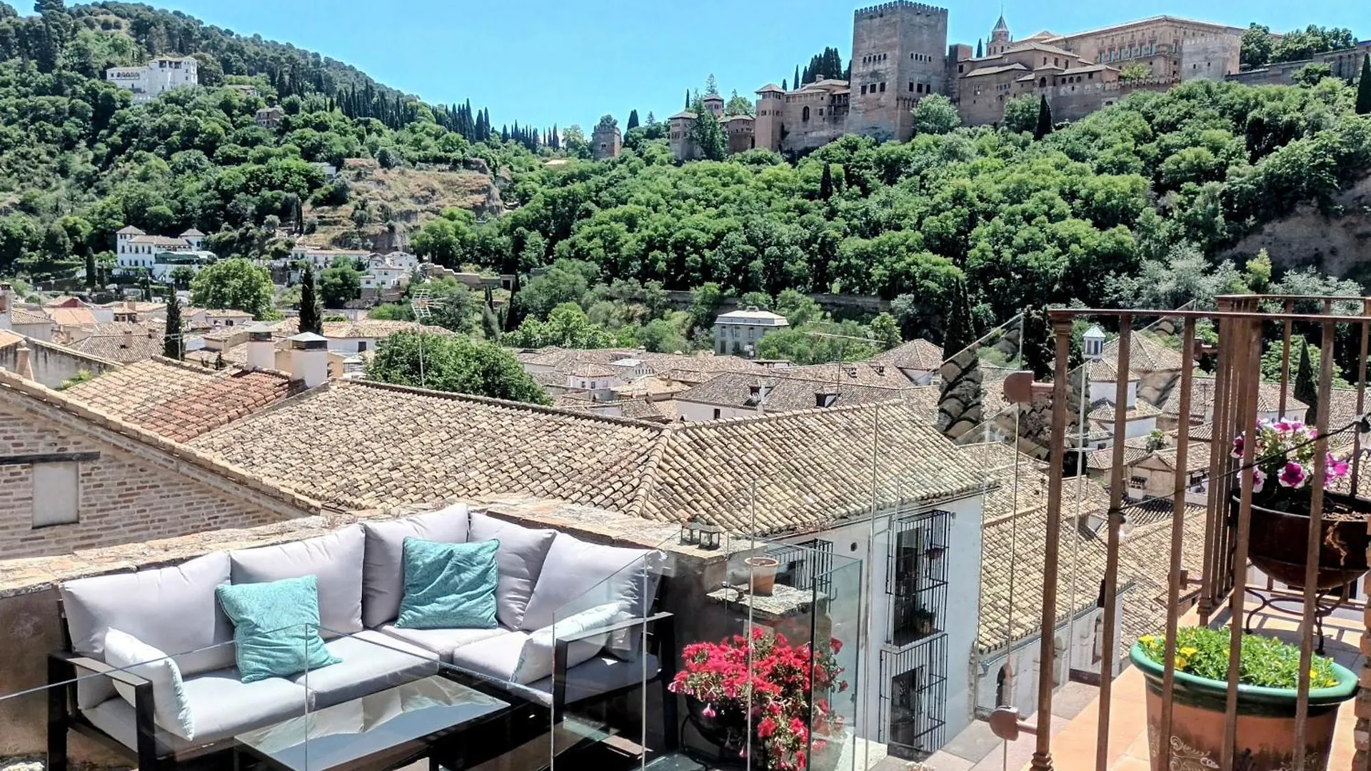 Apartment Apartamentos Alhambra Granada Spain
